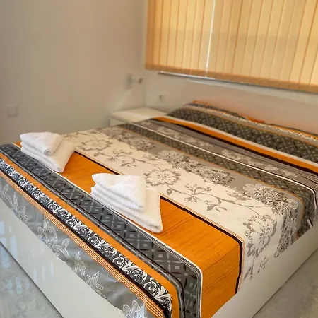 Blue Magenta 2 Апартамент *