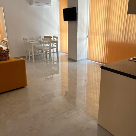 Blue Magenta 2 Apartament *